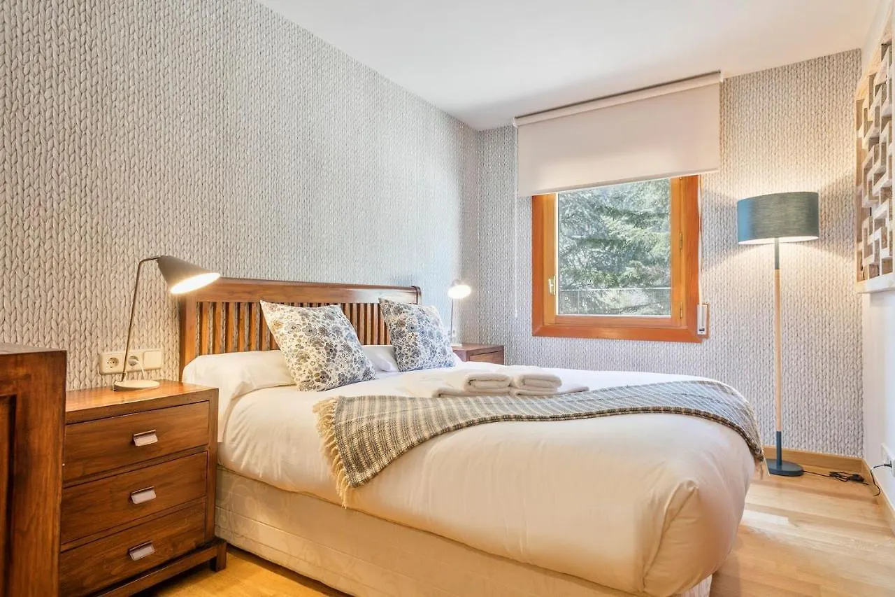 Appartamento Luderna - Apartamento Con Terraza Barrados Vielha